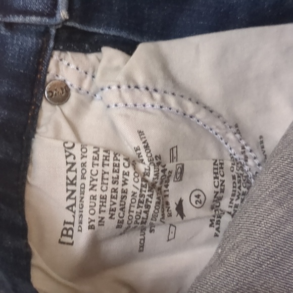 BLANK nyc the bond side zippers and distressed jeans size 24 - Picture 7 of 7